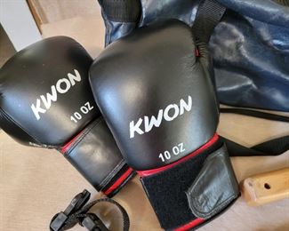 Boxing gloves