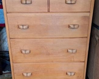 Maple dresser