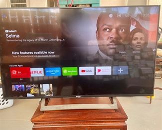 Sony working TV