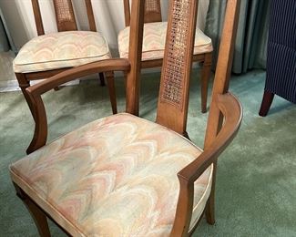 #8 Oak pedestal table with leaf and 6 chairs 24-48x28 $150.00