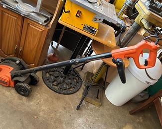 #53 Black and Decker electric edger $20.00