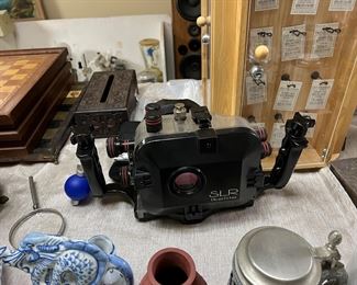 Underwater camera housing - Ikelite 8008 matrix fits Nikon 8008