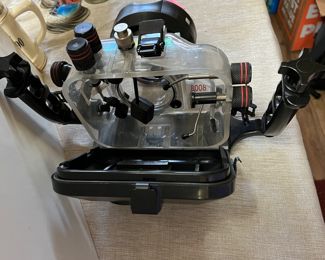 Underwater camera housing - Ikelite 8008 matrix fits Nikon 8008