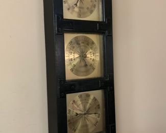 Springfield wall weather station