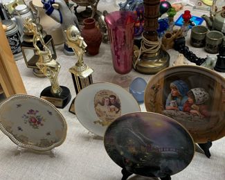 Plate and cup collection