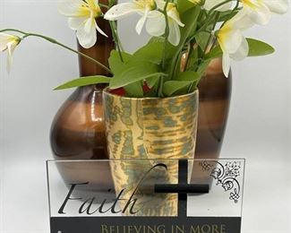 Faith and Flowers Cute Unique Vases and Sign