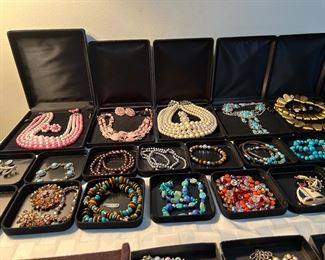 Vintage jewelry 