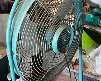 Mid Century Fan