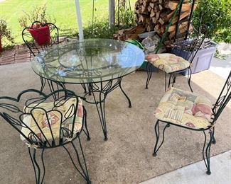Garden table with 4 chairs