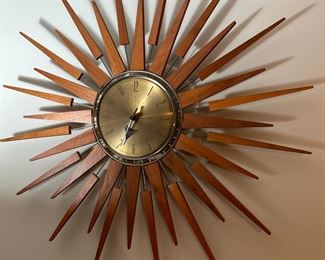 Vintage Starburst MCM Mid-Century Wall Clock