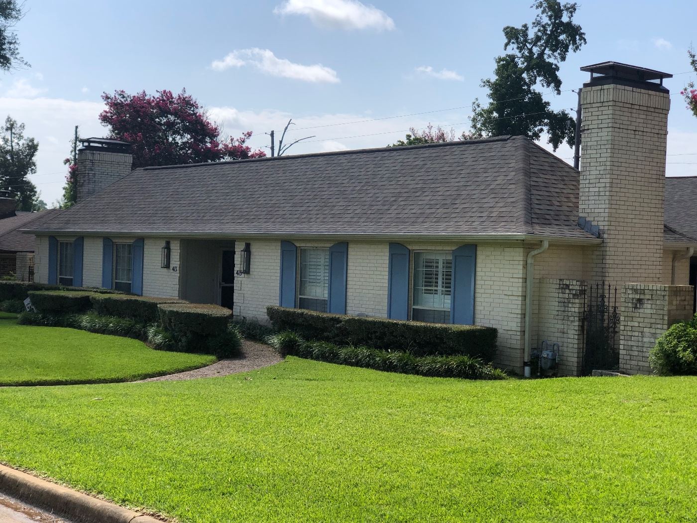 Joyce McCaleb living Estatesale in Longview, TX starts on 7/27/2023