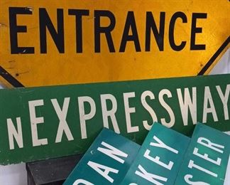 Various Toledo Road Signs