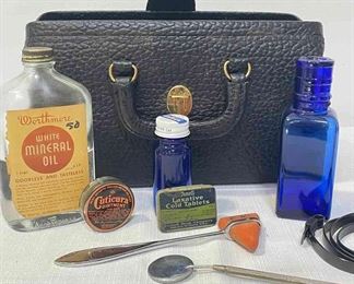 Vintage Doctors Bag With Accessories