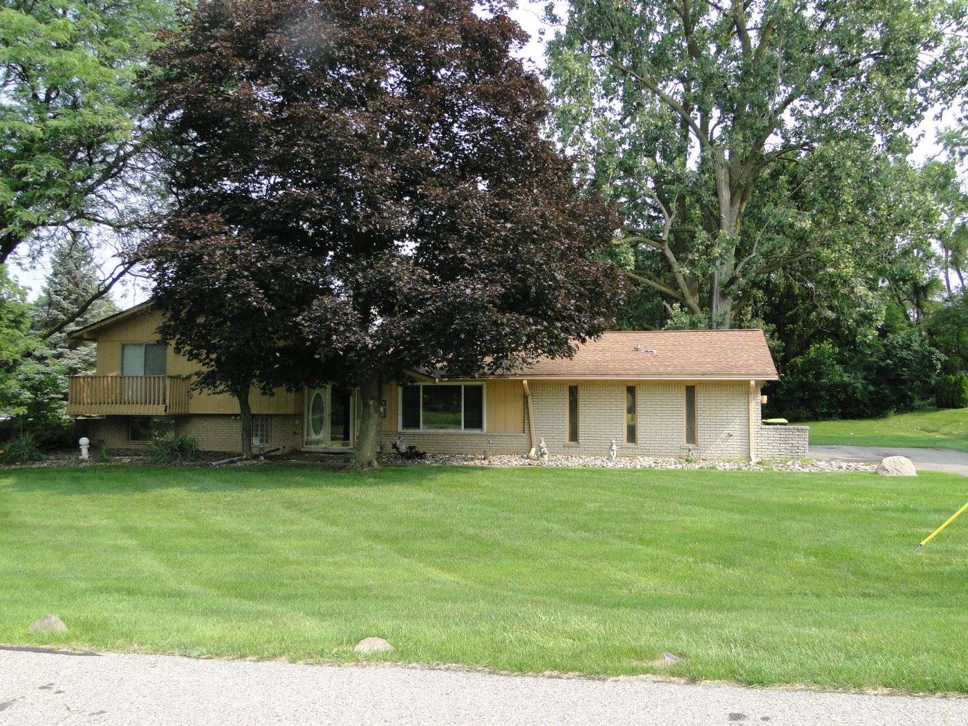 Novi Estate Sale **** 90% OFF MONDAY **** starts on 8/21/2023