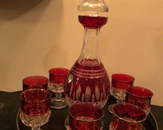 DECANTER SET WITH TRAY