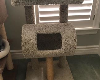 CAT TOWER