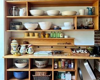 Assorted Kitchen Items