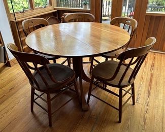 Antique Kitchen Table & 8 Chairs