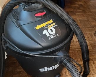 MINE!  sold.. sorry.  With Sweet Pea shedding I Need this!