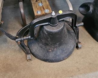 CAST IRON DINNER BELL