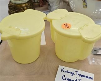 VINTAGE TUPPERWARE CREAMER AND SUGAR