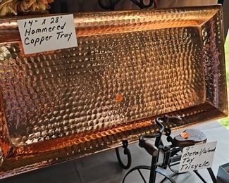 HAMMERED COPPER TRAY