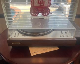 Pioneer Direct drive PL – 530 full automatic turntable