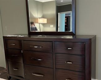 MATCHING DRESSER AND MIRROR SET