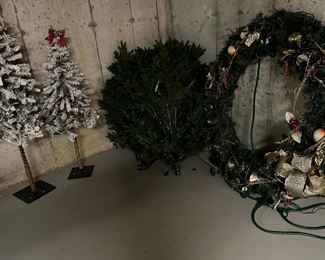 IN THE BASEMENT, HOLIDAY DECOR