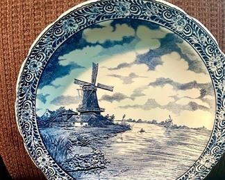 Large Delft hand painted charger/plate