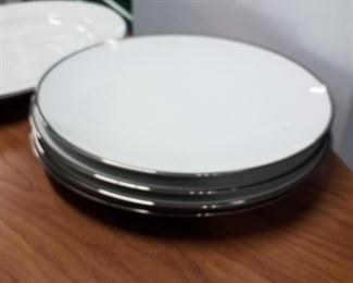 4 large-size dinner plates, could be used for smaller serving platters