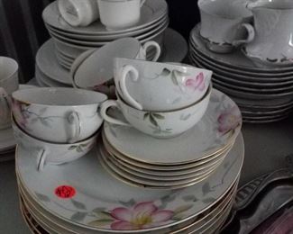 6 plates, 6 cup & saucers (Japan)