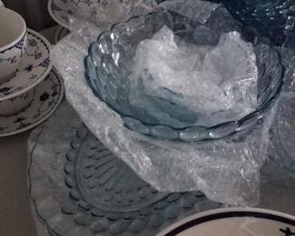 "Blue Bubble"
2 oval serving platters 
2 serving bowls 
