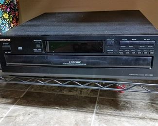 Onkyo 6-disk CD player