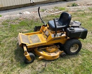 Club Cadet Z-Force Zero