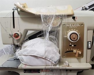 Sewing machine 
