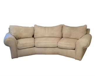 $280 USD      Curved 3 Cushion Upholstered Bernhardt Beige Kidney Sofa Couch CD131-30     Description:  Curved three cushion sofa by Bernhardt with loose pillow back comfort and over sized rolled arms.  Upholstered in a neutral beige ribbed fabric with companion throw pillows.
Condition: Used in good condition. 
Dimensions: 115 x 40 x 30"H
Local pick up Leesburg, VA.  Contact us for shipper suggestions.     https://goodbyhello.com/products/curved-bernhardt-beige-couch-cd131-30?_pos=31&_sid=a8960360b&_ss=r