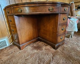 Leather top desk mahogany 