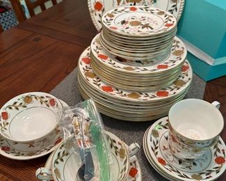 Royal Crown Derby Asian Rose
