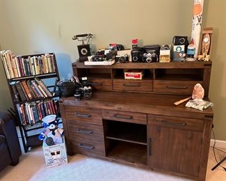 Sideboard - credenza