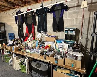 SCUBA GEAR - FLIPPERS, WETSUITS AND FINNS