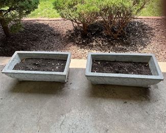 Concrete planters 