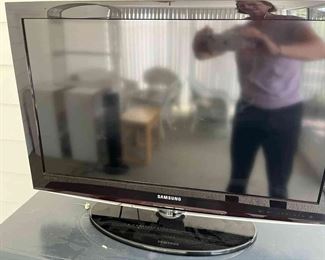 Samsung 32IN Television