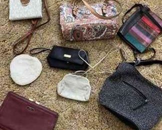 Various sizes ladies handbags