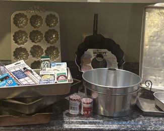 Bakers Bounty Original Nordicware Bundt Bakeware, Cookie Sheets, Cupcake And Assessories