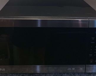 LG Smart Inverter Magnetron Microwave 120V, 60 Hz, 1200W