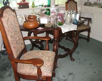 Dining table two end chairs