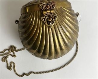 Vintage Brass clamshell purse