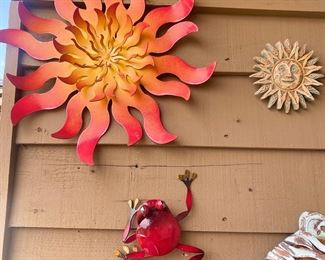 Decorative wall items