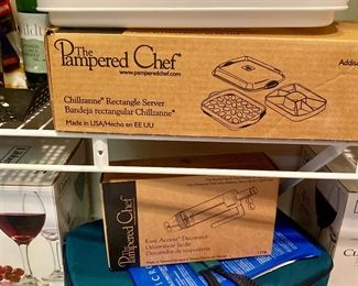 Pampered Chef, pyrex and travel tote, hot pack and cold pack